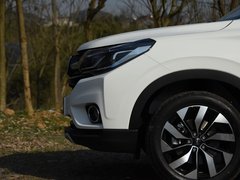 2019款 1.5T 手动智联型