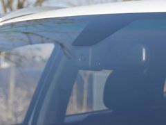2019款 1.5T 手动智联型