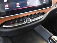 2019款 1.5T 手动智联型