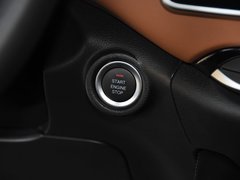 2019款 1.5T 手动智联型