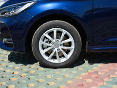 2019款 1.5T 手动智联睿逸型 6座 国V 