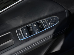 2019款 1.5T 手动智联睿逸型 6座 国V 