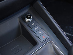 2019款 1.5T 手动智联睿逸型 6座 国V 