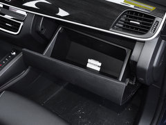 2019款 1.5T 手动智联睿逸型 6座 国V 
