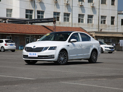 2019款 1.5L 自动智行豪华版 国VI