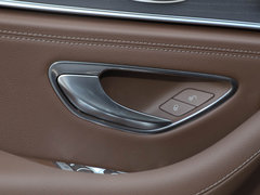 2019款 改款 E 300 L 运动豪华型