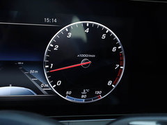 2019款 改款 E 300 L 运动时尚型