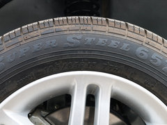 2019款 1.4L 手动精致版