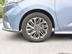 2019款 首发款 2.0T 自动智尊版