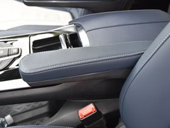 2019款 首发款 2.0T 自动智尊版