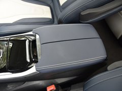 2019款 首发款 2.0T 自动智尊版
