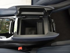 2019款 首发款 2.0T 自动智尊版