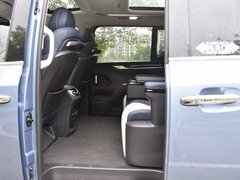 2019款 首发款 2.0T 自动智尊版