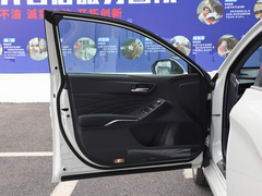 2019款 双擎 2.5L XLE尊贵版 国VI