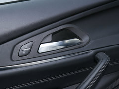 2019款 1.6T 两驱铂金版
