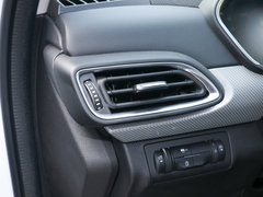 2019款 1.6T 两驱铂金版
