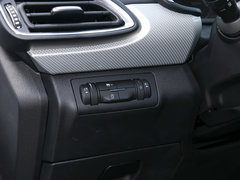 2019款 1.6T 两驱铂金版