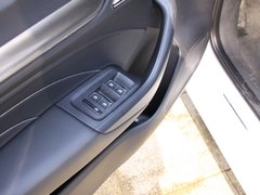 2019款 PLUS 20T TST 4G互联至尊超赞版