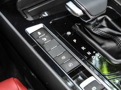 2019款 1.6TD DCT旗舰型 7座