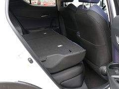 2018款 2.0L 领先版 国VI