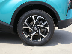 2018款 2.0L 领先天窗版 国VI