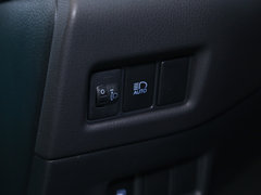 2018款 2.0L 领先天窗版 国VI