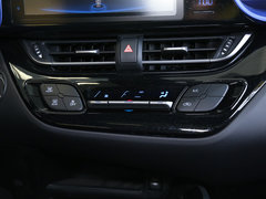 2018款 2.0L 领先天窗版 国VI