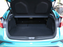 2018款 2.0L 领先天窗版 国VI