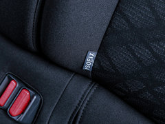 2018款 2.0L 领先天窗版 国VI