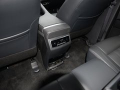 2019款 2.0T 四驱尊贵型