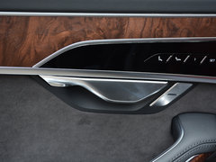 2019款 A8L 55 TFSI quattro 豪华型