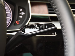 2019款 A8L 55 TFSI quattro 豪华型