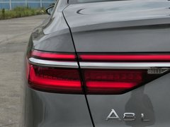 2019款 A8L 55 TFSI quattro 豪华型