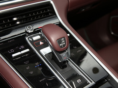 2019款 Panamera 4 行政加长版 2.9T