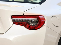 2019款 2.0L 自动豪华版