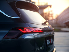2020款 1.5T 自动旗舰型