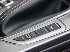2020款 1.5T 自动旗舰型