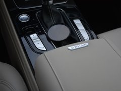 2020款 1.5T 自动旗舰型