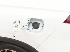 2020款 1.5T 自动旗舰型