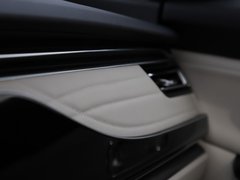 2020款 1.5T 自动旗舰型