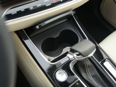 2020款 1.5T 自动旗舰型