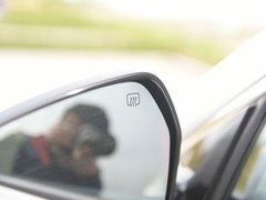 2020款 1.5T 自动旗舰型