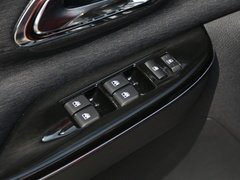 2020款 1.5T 自动旗舰型