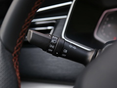2020款 1.5T 自动旗舰型