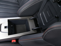 2020款 1.5T 自动旗舰型