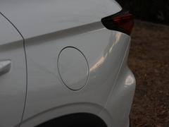 2020款 1.5T 自动旗舰型