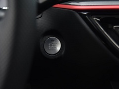 2020款 1.5T 自动旗舰型