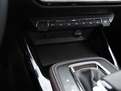 2020款 1.5T 自动旗舰型