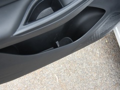 2020款 1.5T 自动旗舰型