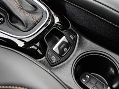 2019款 220T 自动家享版